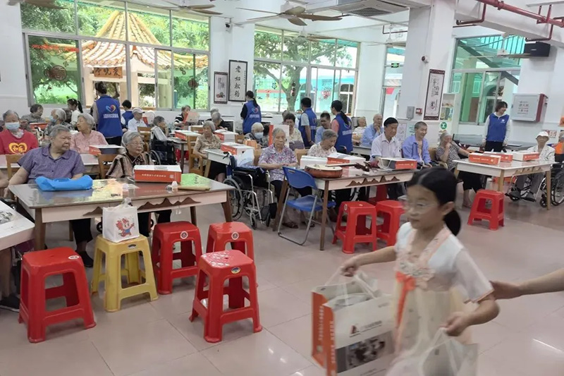 情暖端午，愛(ài)伴銀發(fā) | 廣東安盾與東莞安防志愿服務(wù)隊(duì)的暖心之行